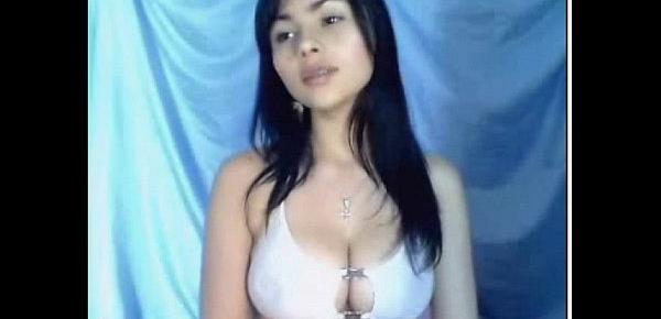  Web Cam Erect Nipples 32